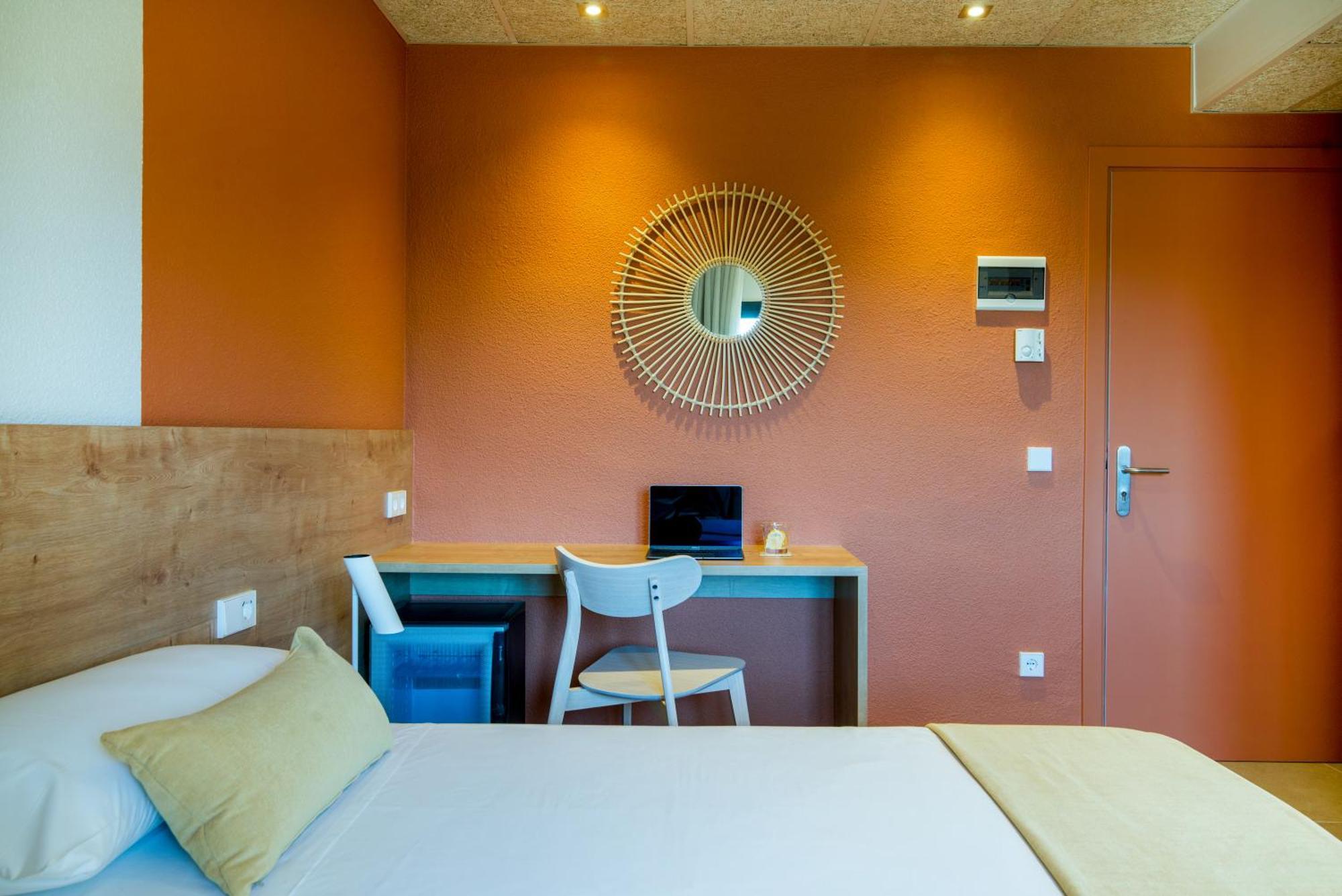 Hostal Barris ปัลส์ ภายนอก รูปภาพ